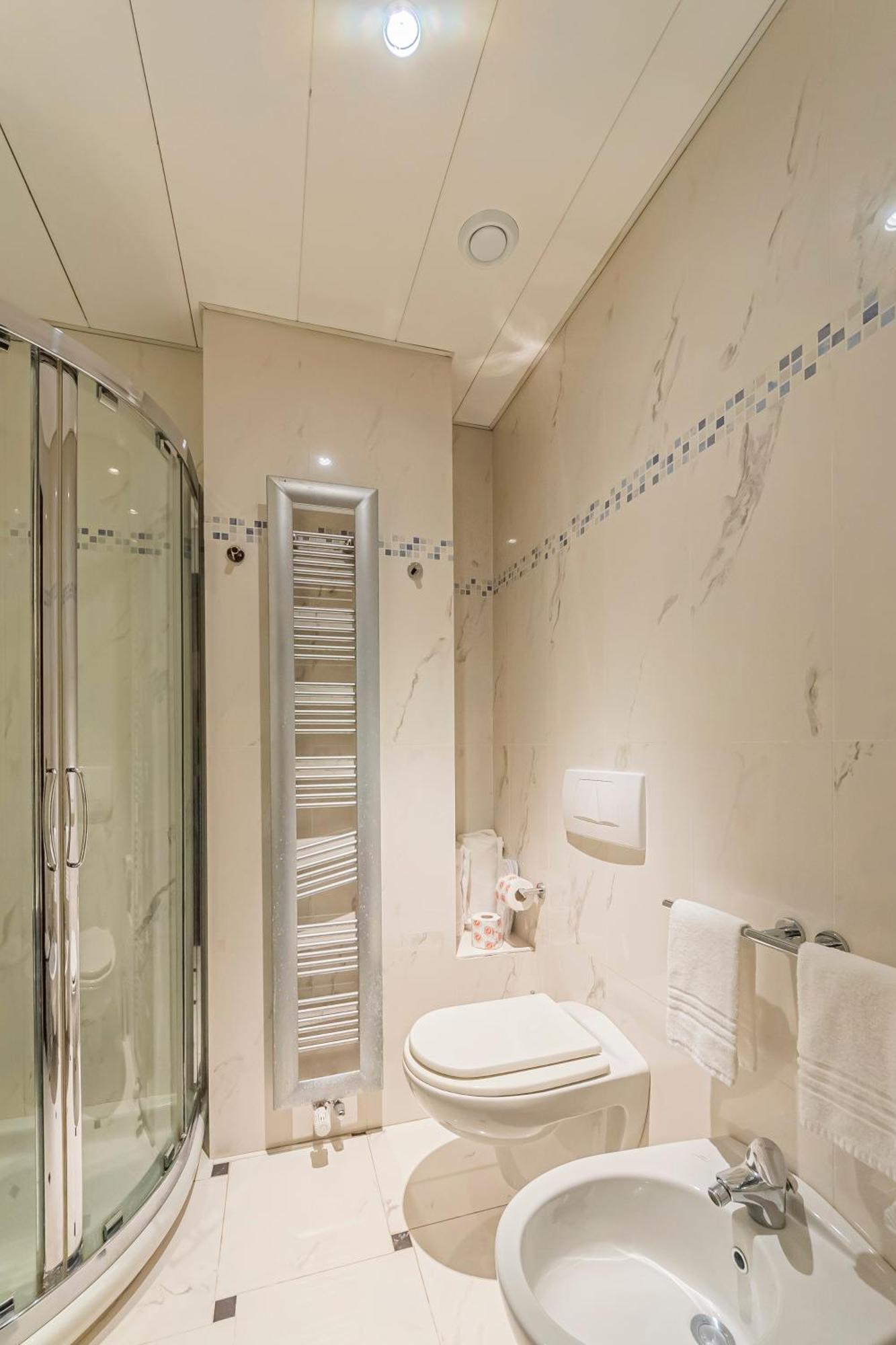 Dado Hotel International Parma Exterior photo